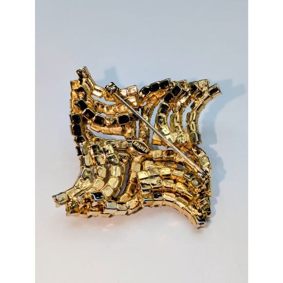 VTG 60s Kramer Gold Tone Vortex Wave Style Topaz & AB Rhinestone Pin Brooch - Picture 3 of 5